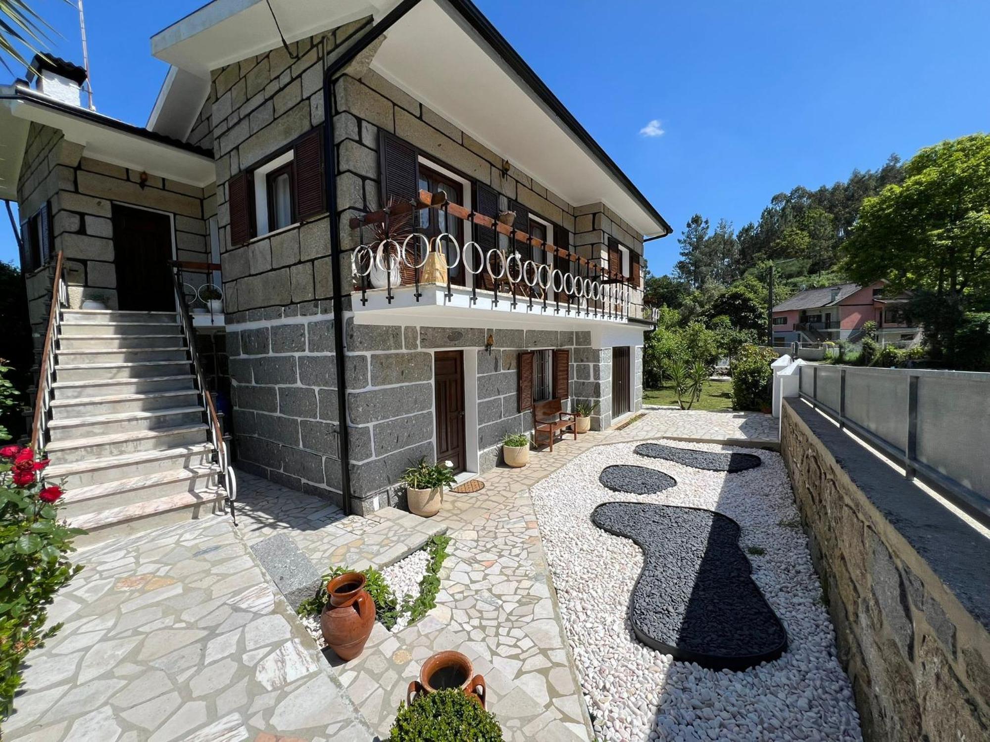 Vila Guia In Valdreu 布拉加 外观 照片