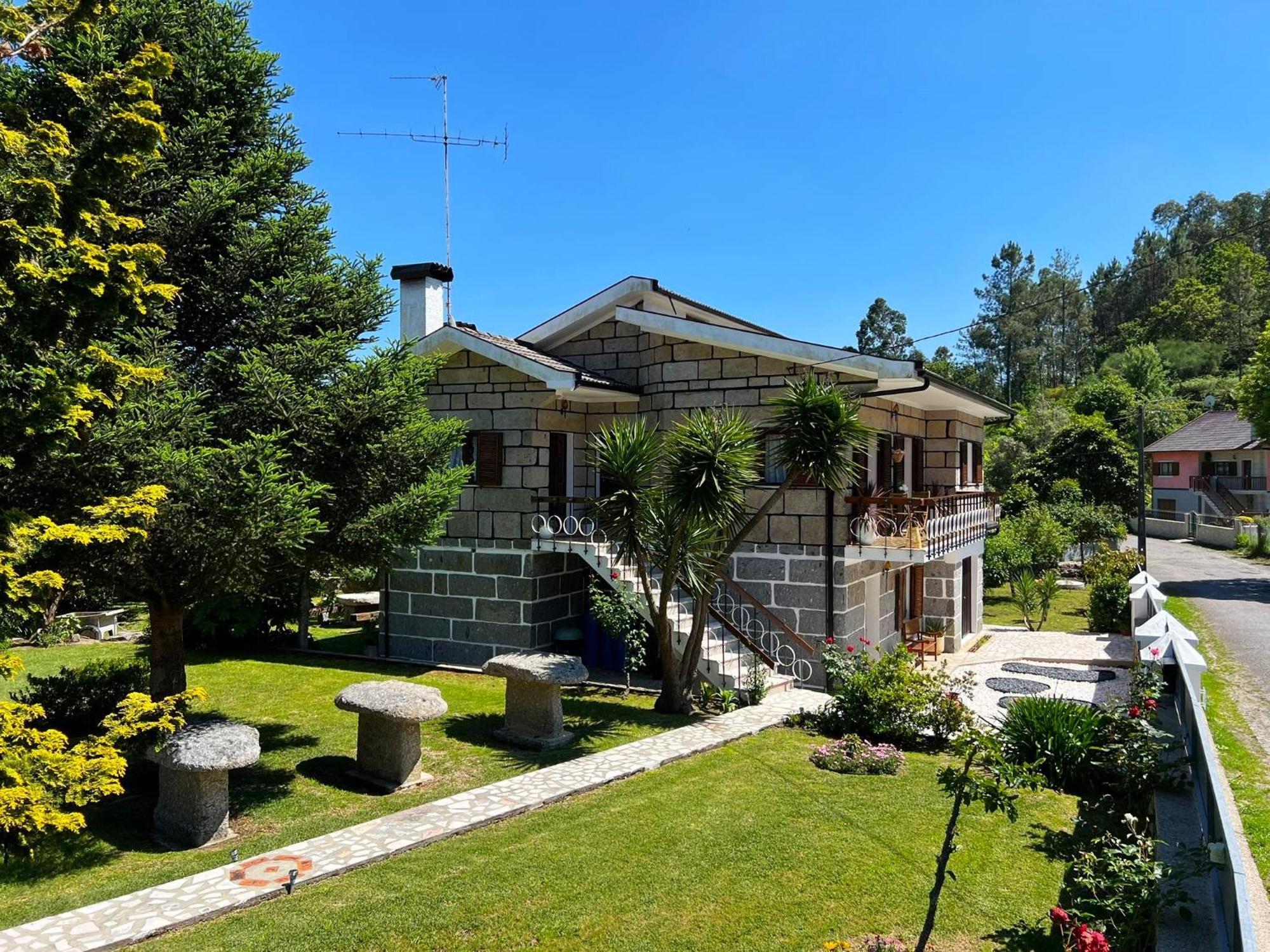 Vila Guia In Valdreu 布拉加 外观 照片