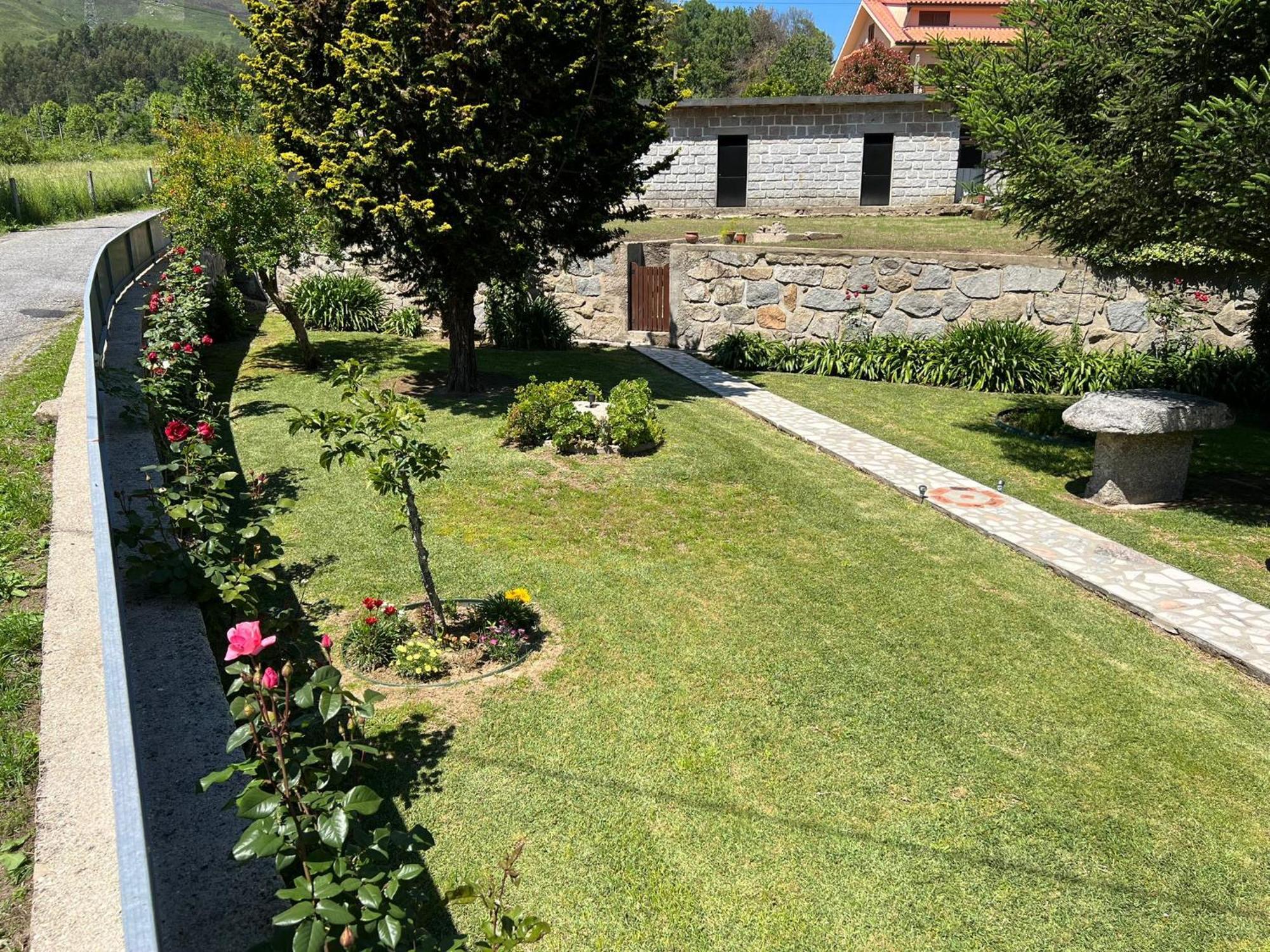 Vila Guia In Valdreu 布拉加 外观 照片